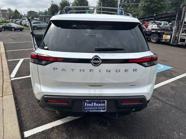 2025 Nissan Pathfinder Vehicle Photo in Flemington, NJ 08822