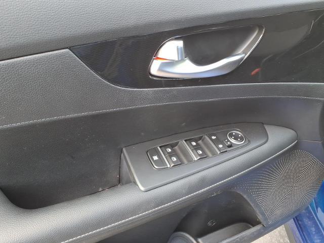 2024 Kia Forte GT-Line - 8