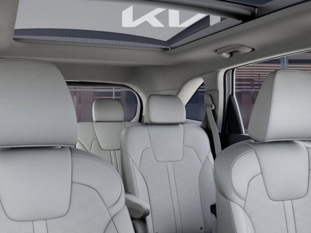 2025 Kia Sorento Vehicle Photo in Westbrook, ME 04092
