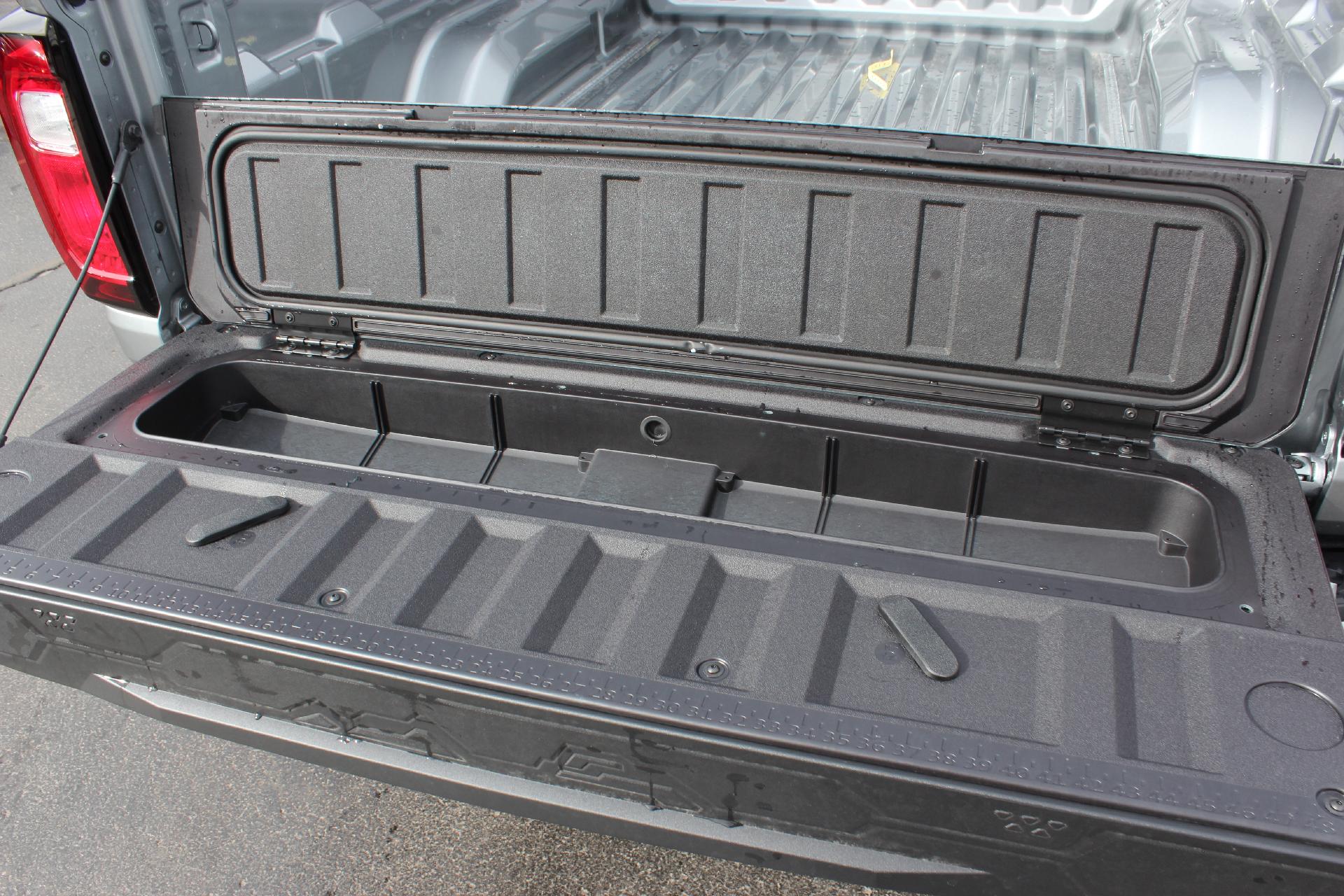 2025 GMC Canyon Vehicle Photo in AURORA, CO 80012-4011