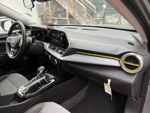 2025 Chevrolet Trax Vehicle Photo in PITTSBURGH, PA 15226-1209