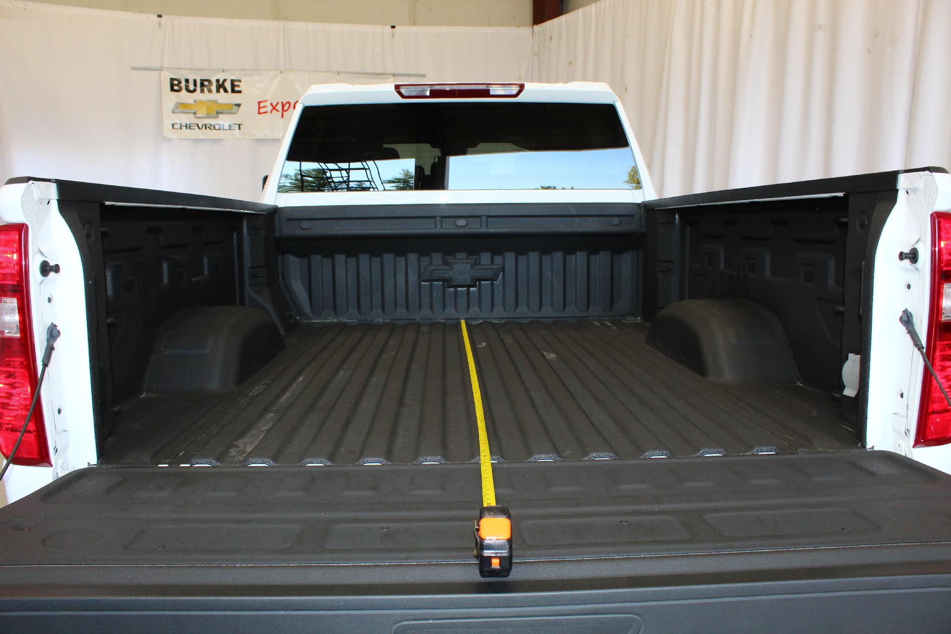 2024 Chevrolet Silverado 2500 HD Vehicle Photo in NORTHAMPTON, MA 01060-1120