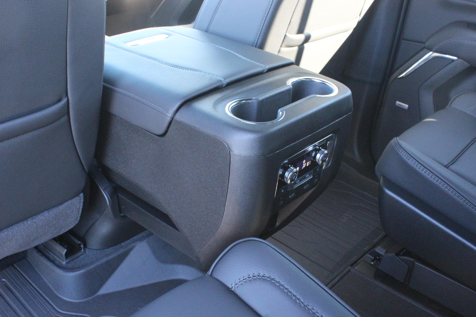 2026 GMC Yukon Vehicle Photo in AURORA, CO 80012-4011