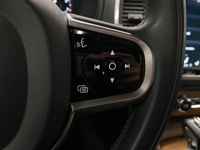 2021 Volvo XC90 Vehicle Photo in Appleton, WI 54913