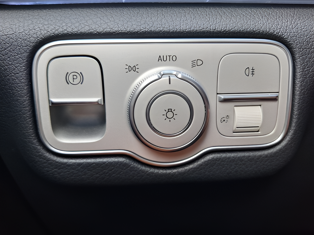 2026 Mercedes-Benz GLE photo 16 of 32