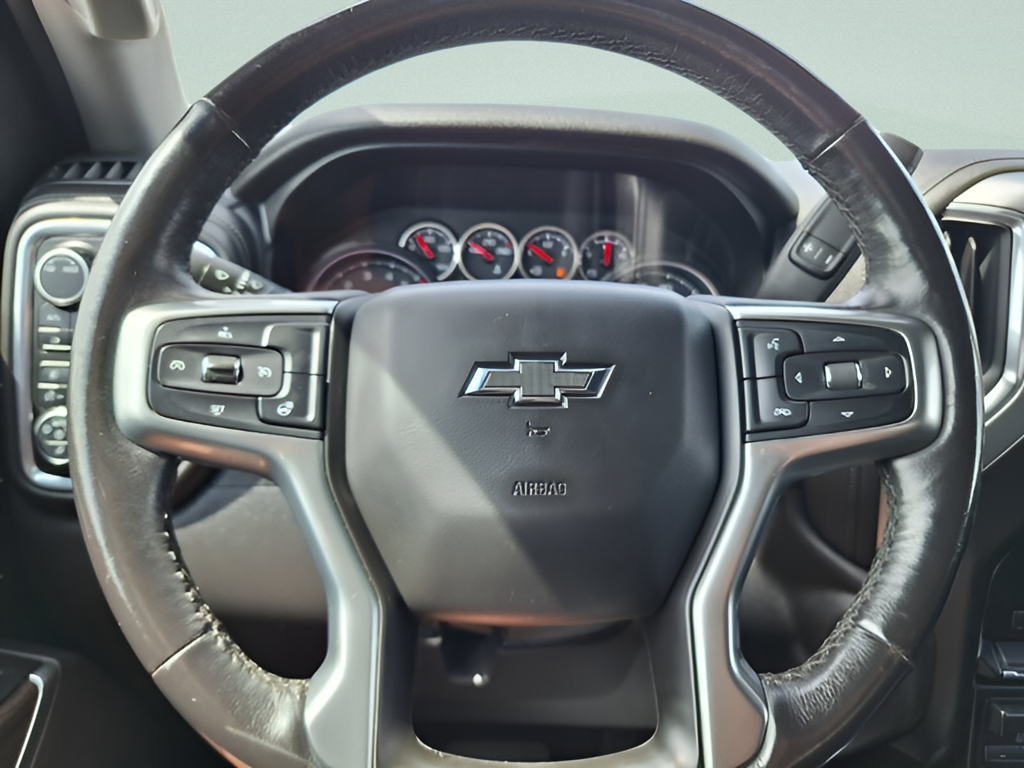 2020 Chevrolet Silverado 1500 photo 15 of 31