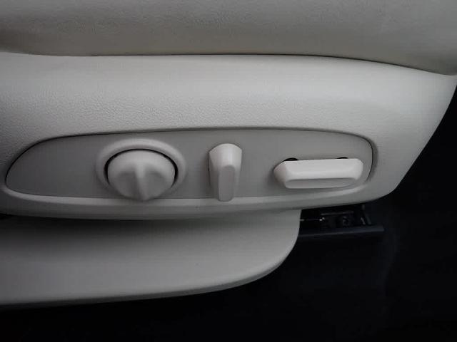 2023 Buick Enclave Vehicle Photo in ZELIENOPLE, PA 16063-2910