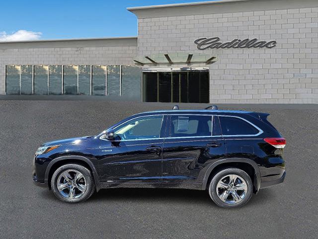 2019 Toyota Highlander Vehicle Photo in TREVOSE, PA 19053-4984