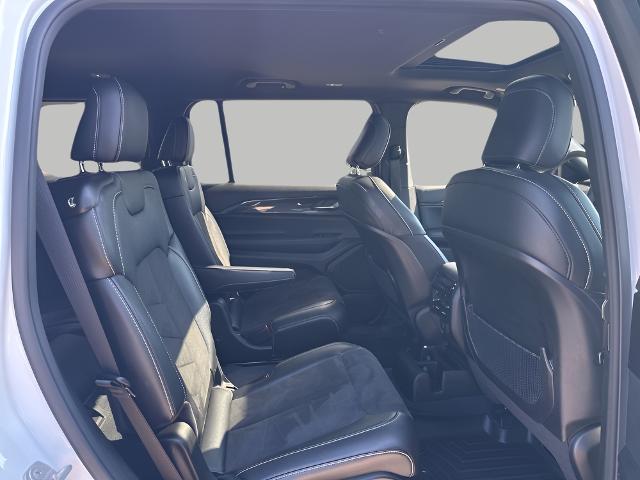 2023 Jeep Grand Cherokee L Vehicle Photo in MANITOWOC, WI 54220-5838
