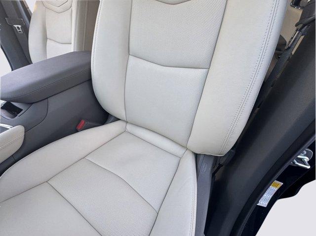 2025 Cadillac XT6 Vehicle Photo in LEOMINSTER, MA 01453-2952