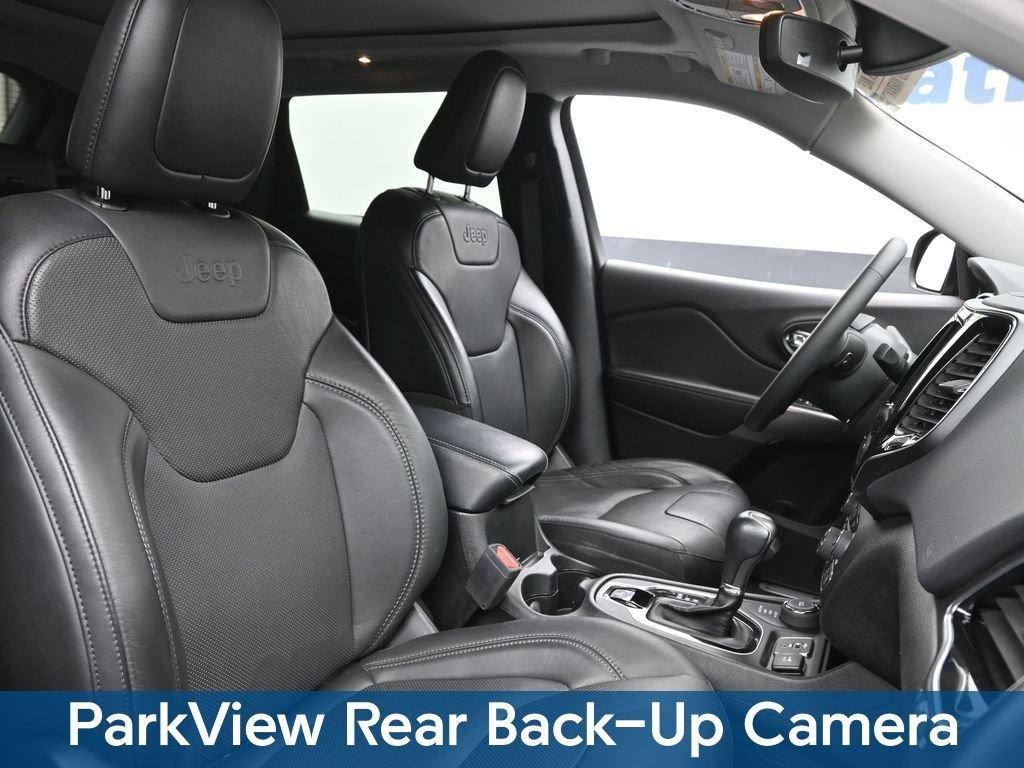 2021 Jeep Cherokee Vehicle Photo in Cedar Rapids, IA 52402