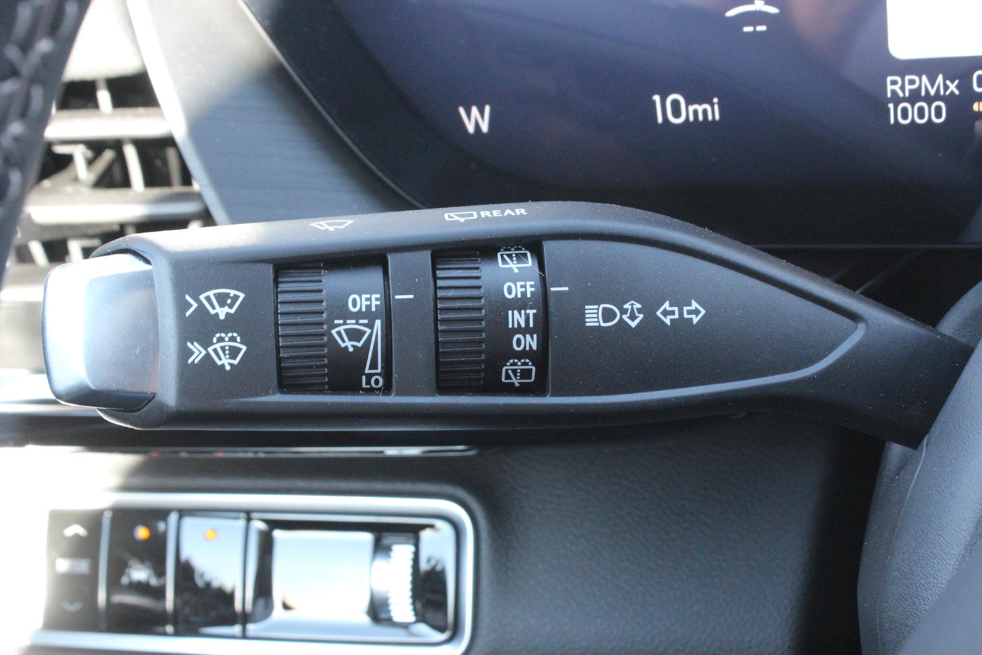 2025 Buick Envision Vehicle Photo in AURORA, CO 80012-4011
