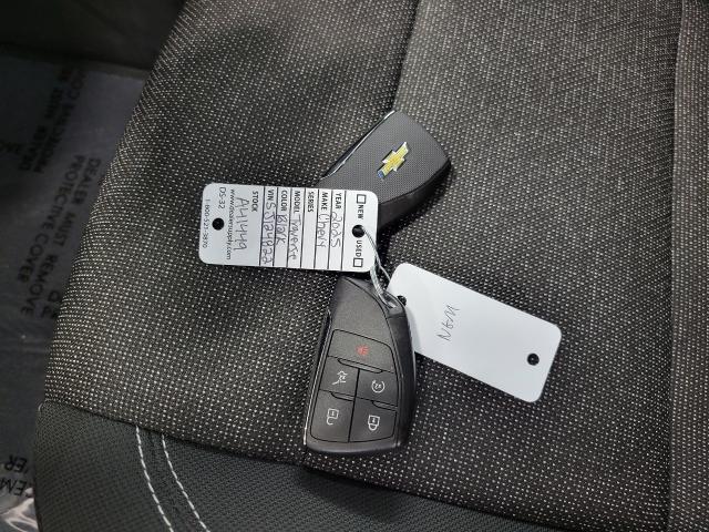 2025 Chevrolet Traverse Vehicle Photo in NEENAH, WI 54956-2243