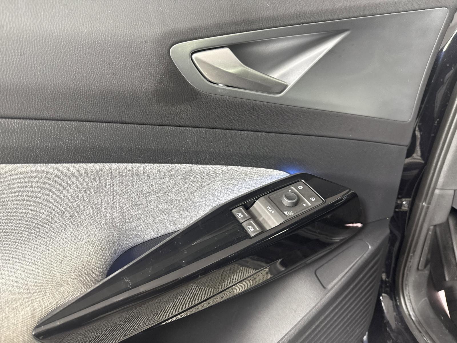 2023 Volkswagen ID.4 Vehicle Photo in Georgetown, TX 78626