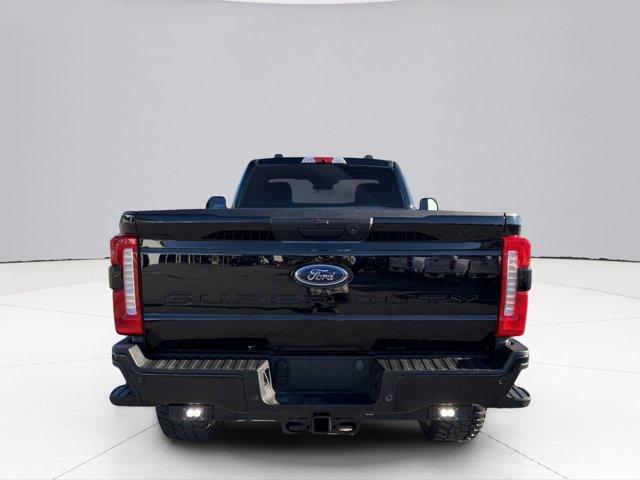 2023 Ford Super Duty F-350 SRW Vehicle Photo in LEOMINSTER, MA 01453-2952