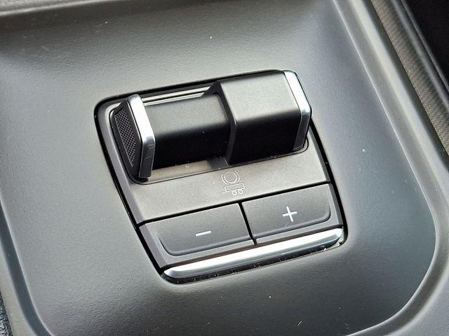 2024 GMC Sierra 3500 HD Vehicle Photo in DANBURY, CT 06810-5034