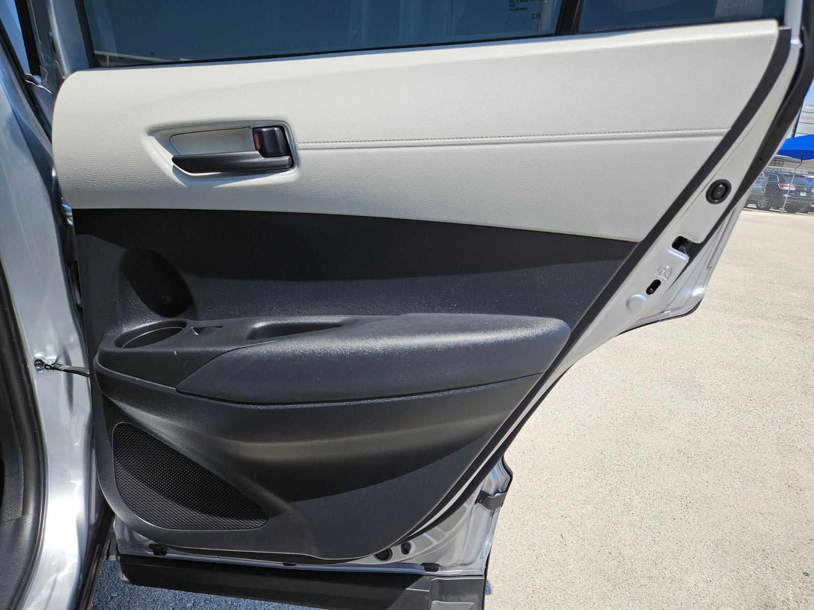 2022 Toyota Corolla Cross Vehicle Photo in Seguin, TX 78155