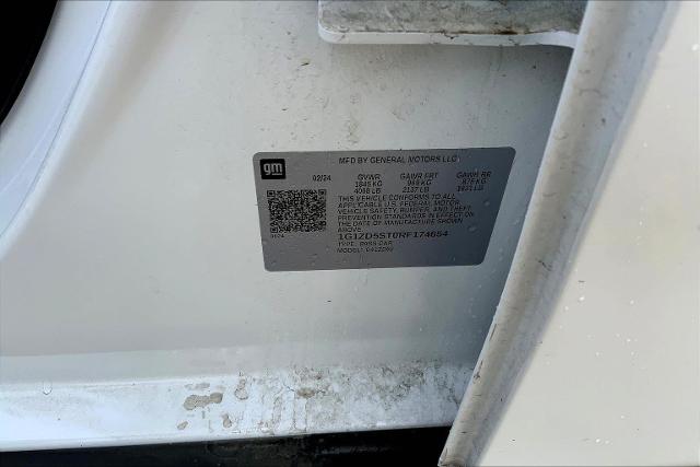 2024 Chevrolet Malibu Vehicle Photo in TOPEKA, KS 66609-0000