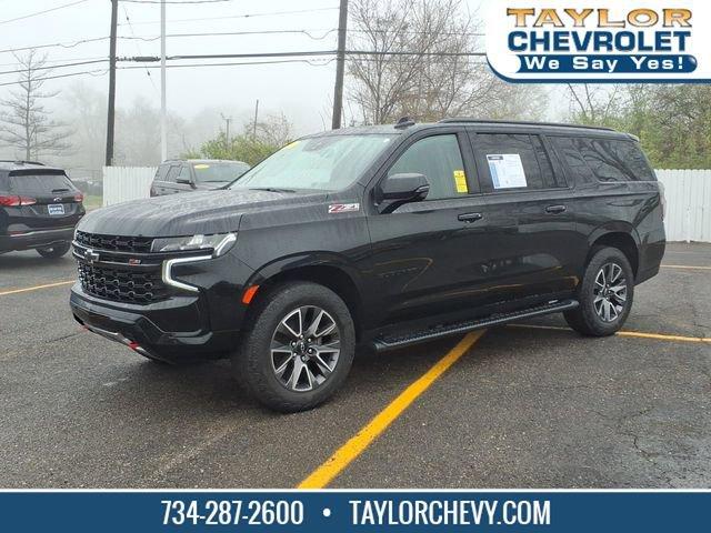 2023 Chevrolet Suburban Vehicle Photo in TAYLOR, MI 48180-4640