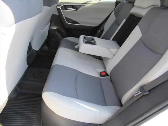 2024 Toyota RAV4 Vehicle Photo in LEESBURG, FL 34788-4022