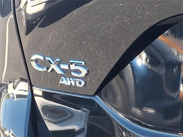 2024 Mazda CX-5 Vehicle Photo in New Bloomfield, PA 17068