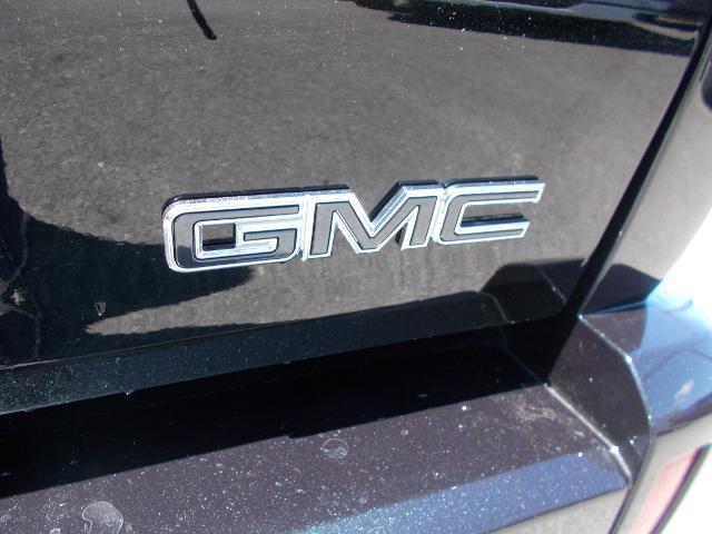 2025 GMC HUMMER EV Pickup Vehicle Photo in LOWELL, MA 01852-4336