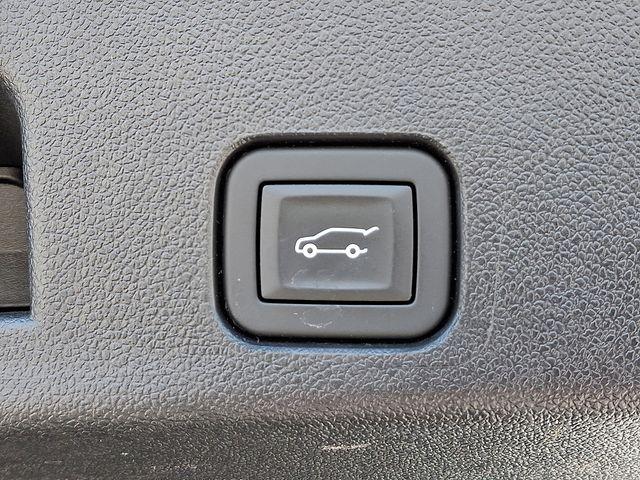 2025 GMC Acadia Vehicle Photo in DANBURY, CT 06810-5034