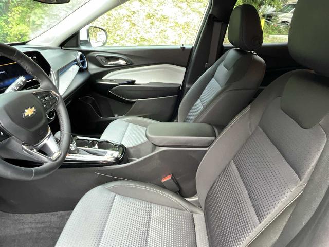 2025 Chevrolet Trax Vehicle Photo in PITTSBURGH, PA 15226-1209