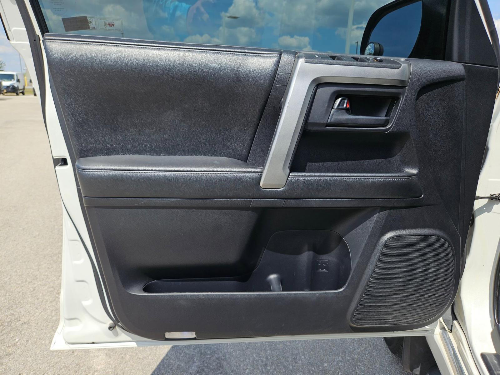 2011 Toyota 4Runner Vehicle Photo in Seguin, TX 78155