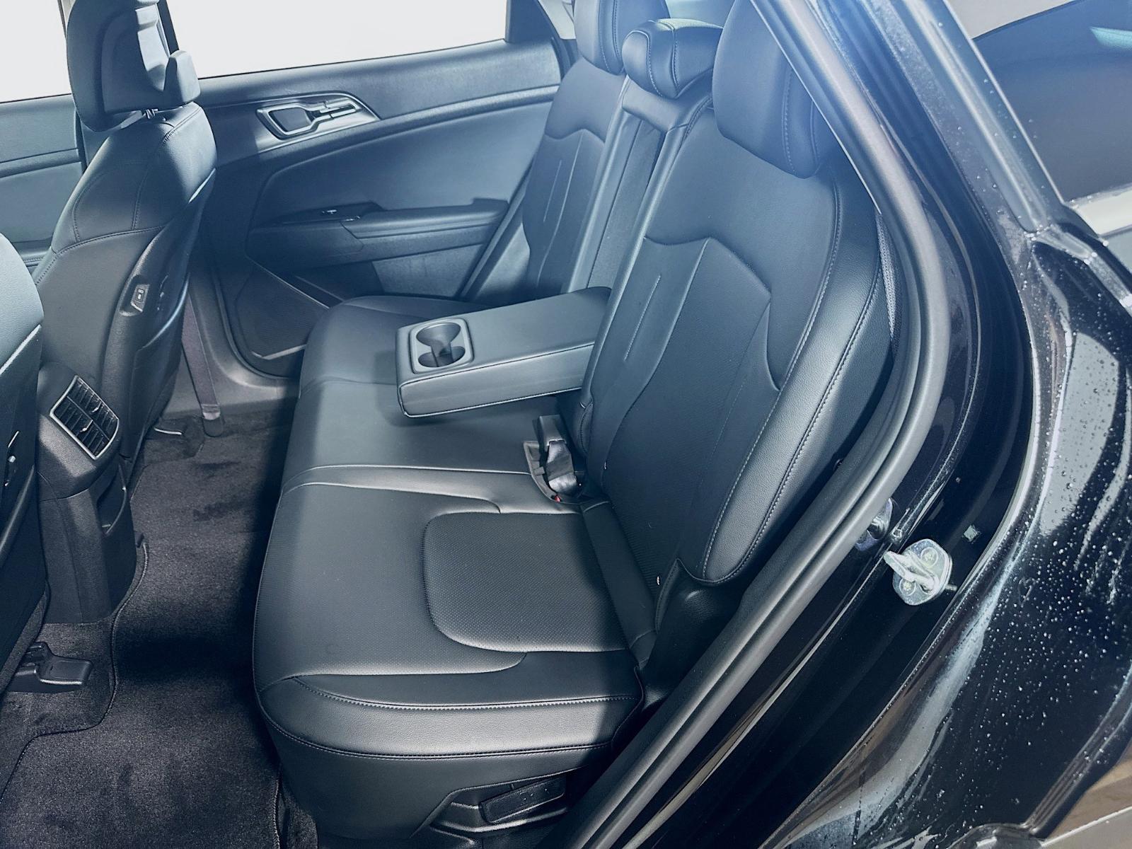2023 Kia Sportage Hybrid Vehicle Photo in Langhorne, PA 19047