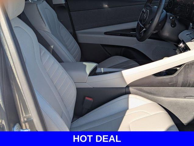 2024 Hyundai ELANTRA Vehicle Photo in Merrillville, IN 46410