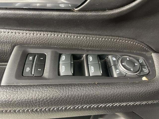 2024 GMC Yukon XL Vehicle Photo in GILBERT, AZ 85297-0402
