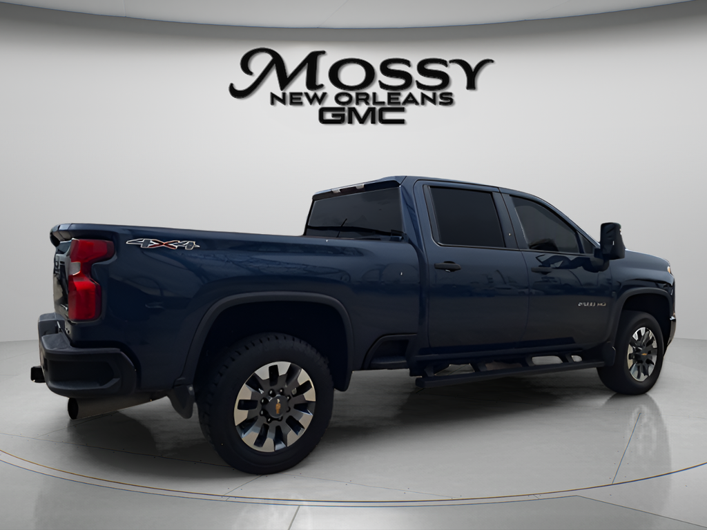 2022 Chevrolet Silverado 2500 HD Custom - 4