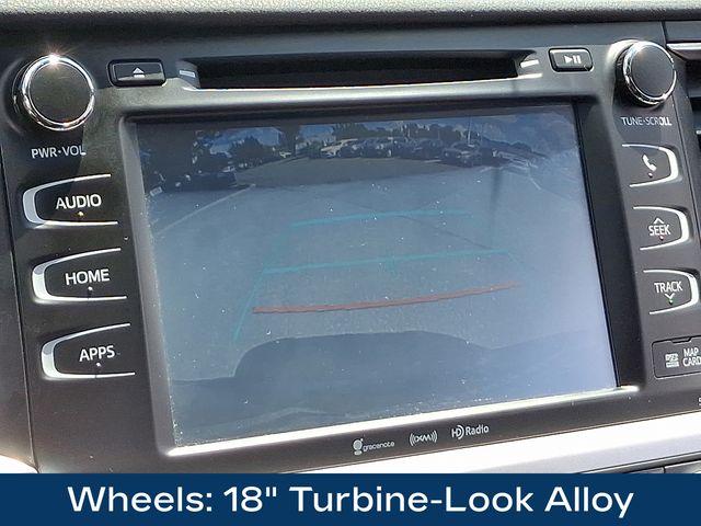 2019 Toyota Highlander Vehicle Photo in DANBURY, CT 06810-5034