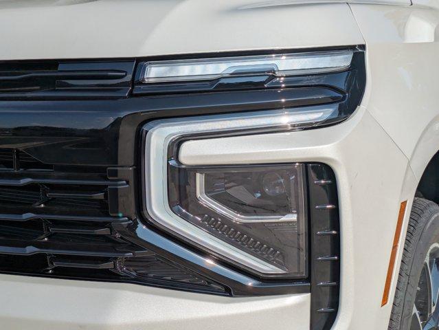 2025 Chevrolet Suburban Vehicle Photo in BRUNSWICK, GA 31525-1881