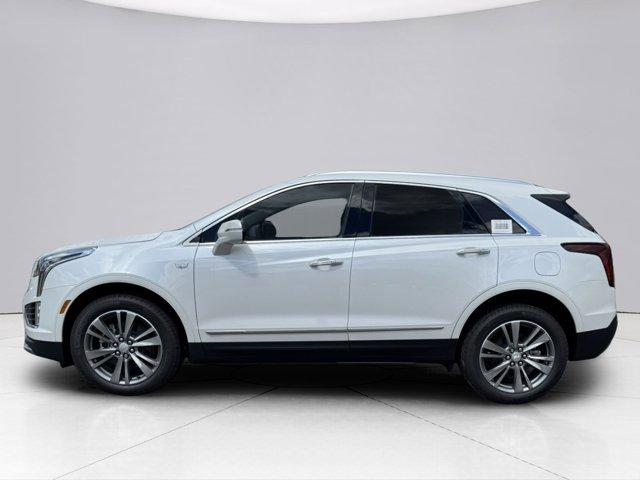 2025 Cadillac XT5 Vehicle Photo in LEOMINSTER, MA 01453-2952