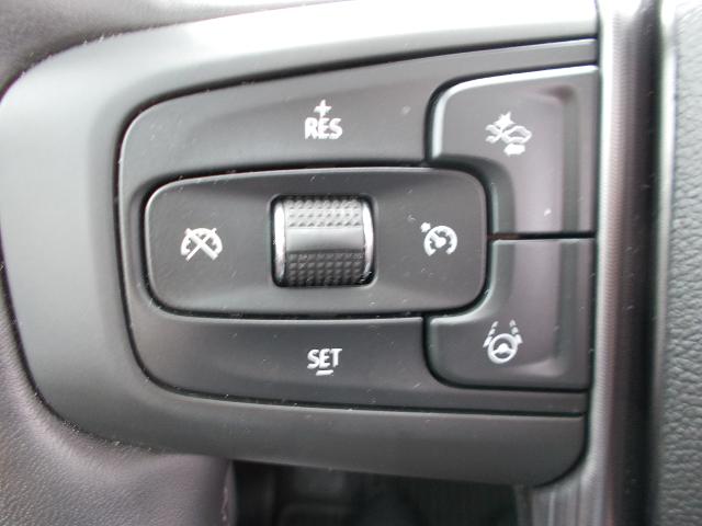 2023 GMC Yukon Vehicle Photo in LOWELL, MA 01852-4336