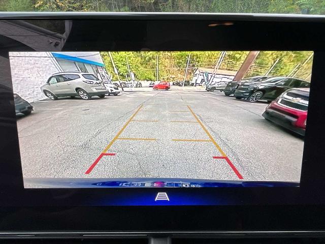 2024 Chevrolet Trax Vehicle Photo in PITTSBURGH, PA 15226-1209