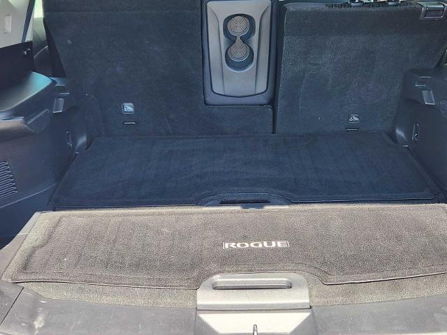 2018 Nissan Rogue Vehicle Photo in DENTON, TX 76210-9321