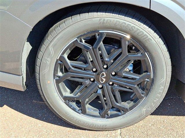 2026 INFINITI QX80 Vehicle Photo in Willow Grove, PA 19090