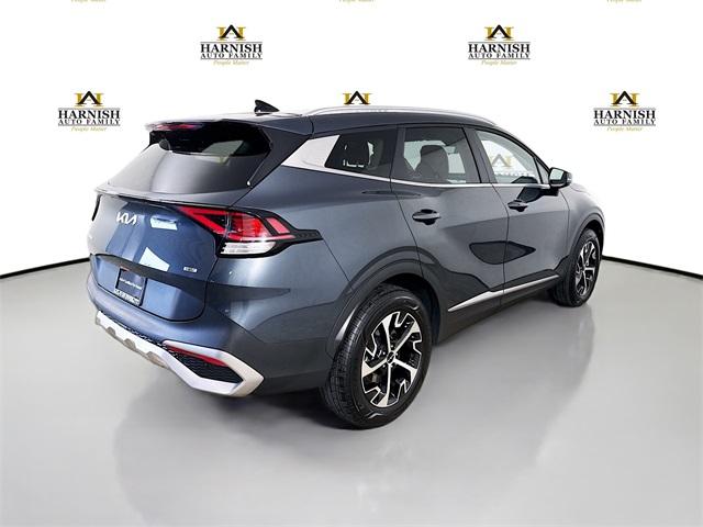 2025 Kia Sportage Hybrid Vehicle Photo in Everett, WA 98204