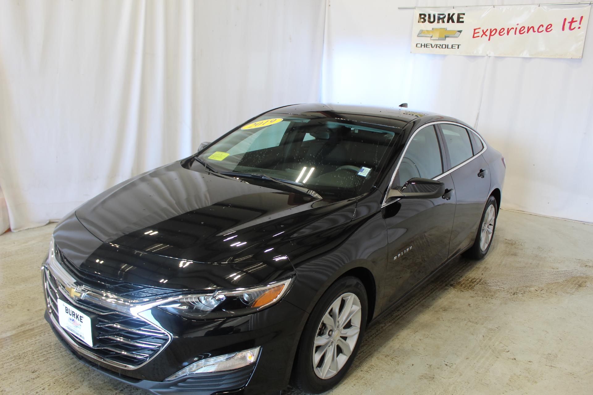 2019 Chevrolet Malibu Vehicle Photo in NORTHAMPTON, MA 01060-1120