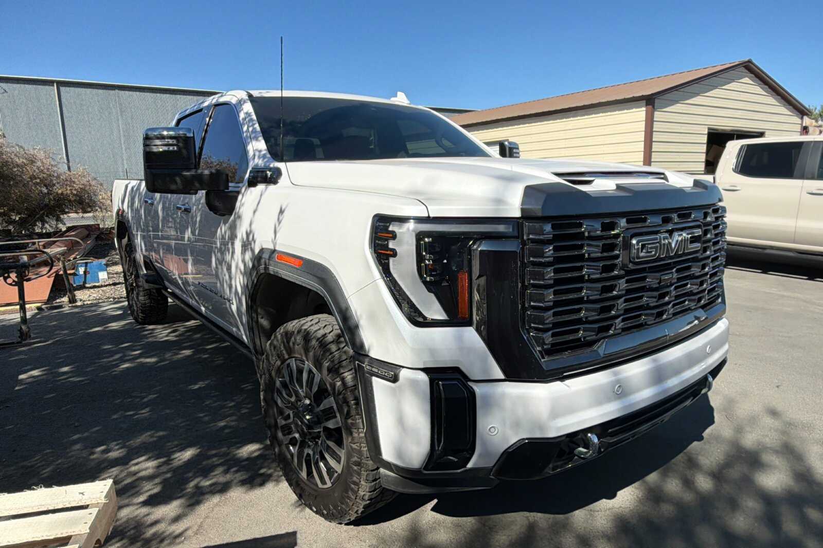 2024 GMC Sierra 2500HD Denali Ultimate