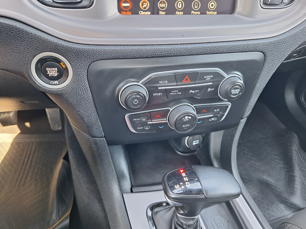 2023 Dodge Charger photo 13 of 32