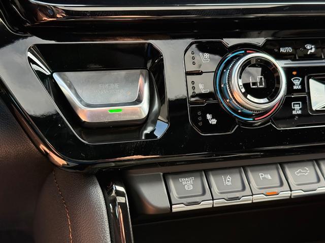 2025 GMC Sierra 2500 HD Vehicle Photo in COLUMBIA, MO 65203-3903