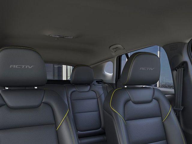 2025 Chevrolet Trax Vehicle Photo in DANBURY, CT 06810-5034