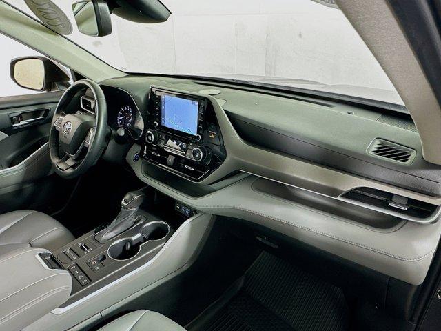 2022 Toyota Highlander Vehicle Photo in Flemington, NJ 08822