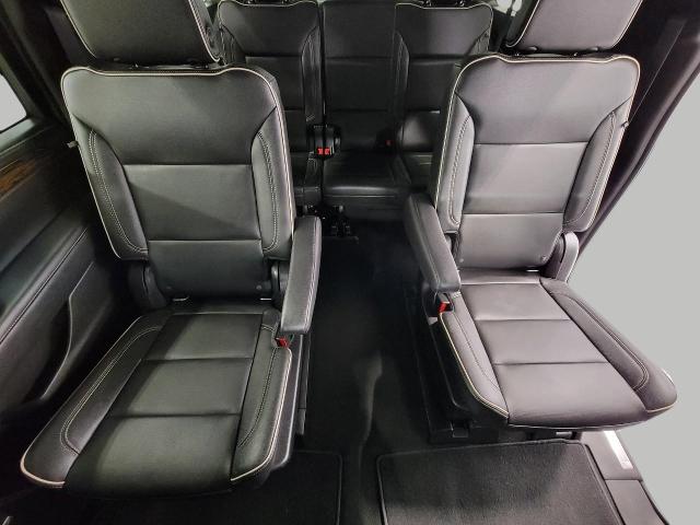 2021 Chevrolet Suburban Vehicle Photo in NEENAH, WI 54956-2243
