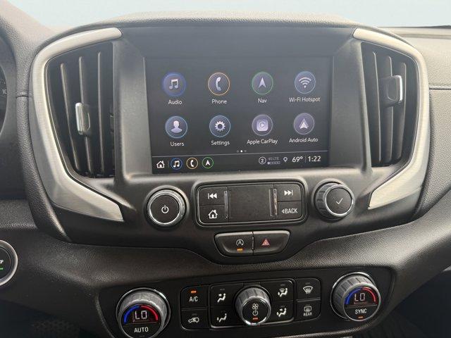 2024 GMC Terrain Vehicle Photo in LEOMINSTER, MA 01453-2952