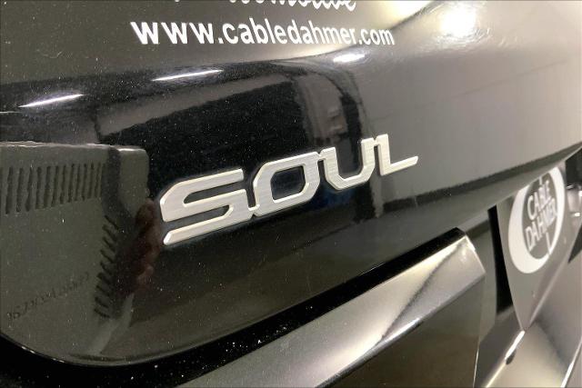 2023 Kia Soul Vehicle Photo in KANSAS CITY, MO 64114-4502